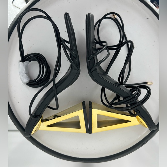 FASHION NOVA STAY‎ WINNING WRAP UP HEELS  IN BLACK GOLD NOVELTY HEELS - Picture 9 of 11